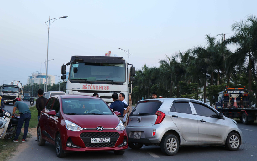 Hiện trường vụ tai nạn. (Ảnh:Thái Hùng/TTXVN)