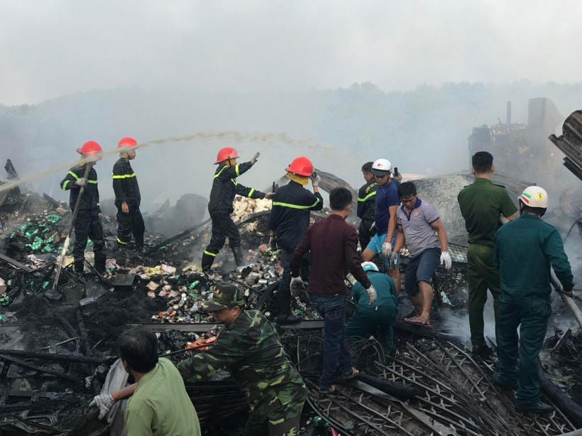 Hiện trường vụ cháy. (Ảnh: Huỳnh Thế Anh/TTXVN)