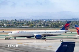 Máy bay của Hãng Delta Airlines tại sân bay ở Atlanta, Georgia, Mỹ, ngày 28/6/2024. (Ảnh: Getty Images/TTXVN)