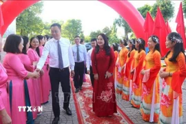 Ông Lê Ngọc Quang, Bí thư Tỉnh ủy Quảng Trị, dự khai giảng tại Trường Tiểu học Võ Thị Sáu, xã Vĩnh Linh. tỉnh Quảng Trị. (Ảnh: Thanh Thuỷ/TTXVN)