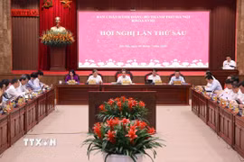Hội nghị lần thứ sáu Ban Chấp hành Đảng bộ thành phố Hà Nội khóa XVIII. (Ảnh: Văn Điệp/TTXVN)