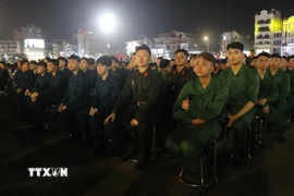 Thanh niên Bắc Ninh sẵn sàng lên đường nhập ngũ. (Ảnh: Thái Hùng/TTXVN)