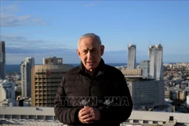 Thủ tướng Israel Benjamin Netanyahu phát biểu tại căn cứ quân sự Kirya ở Tel Aviv, ngày 2/3/2026. (Ảnh: THX/TTXVN)