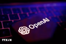 Biểu tượng của hãng OpenAI. (Ảnh: REUTERS/TTXVN)