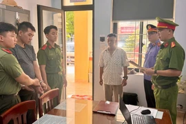 Cơ quan chức năng thi hành lệnh khởi tố và tạm giam 4 tháng đối với bị can Nguyễn Anh Duy. (Ảnh: Báo Gia Lai)