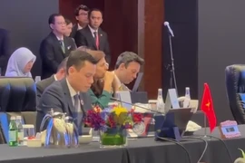 Việt Nam ủng hộ giải pháp lâu dài cho tình hình Campuchia và Thái Lan