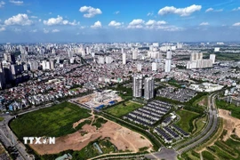 Thị trường bất động sản dần hồi phục với nhiều dự án đang được triển khai. (Ảnh: Tuấn Anh/TTXVN)