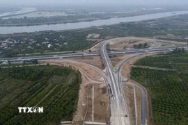 Nút giao Thanh Hà, Hải Phòng góp phần thúc đẩy phát triển kinh tế-xã hội, tăng cường kết nối liên vùng. (Ảnh: TTXVN phát)