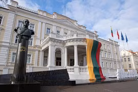 Trụ sở Bộ Quốc phòng Litva ở Vilnius. (Ảnh: Báo QĐND)