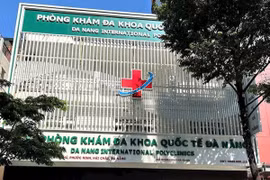 Phòng khám Đa khoa Quốc tế Đà Nẵng bị xử phạt 148,5 triệu đồng vì hành vi “vẽ bệnh, moi tiền”bệnh nhân. (Ảnh: PV/Vietnam+)