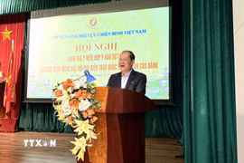 Thượng tướng Bế Xuân Trường, Phó Chủ tịch Ủy ban Trung ương MTTQ Việt Nam, Chủ tịch Trung ương Hội Cựu chiến binh Việt Nam, phát biểu. (Ảnh: Ngọc Bích/TTXVN)