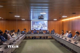 Một phiên họp bên lề cuộc họp lần thứ 6 của Hội nghị các Bên tham gia Công ước Minamata về Thủy ngân (COP-6). (Ảnh: TTXVN phát)