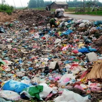 Nhiều bất cập nếu đóng cửa bãi chôn lấp rác số 3 Phước Hiệp