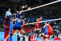 Bóng chuyền nữ Việt Nam lỡ huy chương Vàng SEA Games 33 đầy tiếc nuối