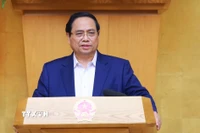 Thủ tướng Phạm Minh Chính chủ trì phiên họp Chính phủ thường kỳ tháng 11/2025. (Ảnh: Dương Giang/TTXVN)