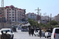 Lực lượng an ninh Syria tiến vào thành phố Sweida ở miền nam nước này. (Ảnh: THX/TTXVN)