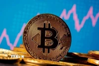Hình ảnh minh họa đồng tiền kỹ thuật số Bitcoin. (Ảnh: Reuters/TTXVN)