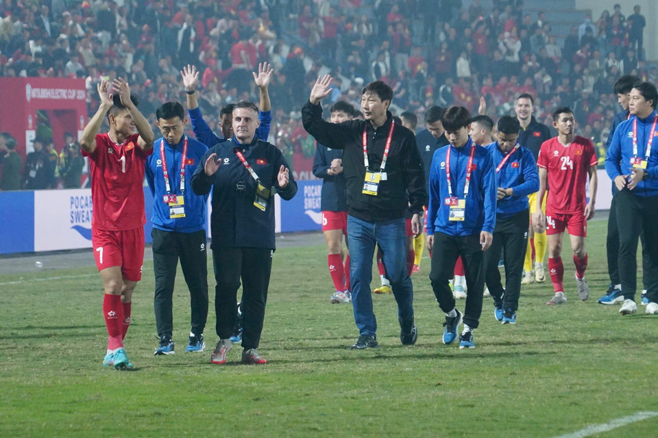 Chung cuộc, tuyển Việt Nam giành chiến thắng 2-1 ở trận chung kết lượt đi. (Ảnh: Việt Anh/Vietnam+)