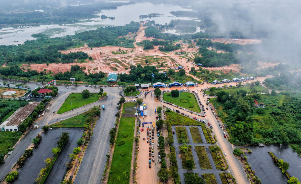Toàn cảnh giải đua PVOIL VOC 2025 từ trên cao. (Ảnh: PV/VIetnam+)