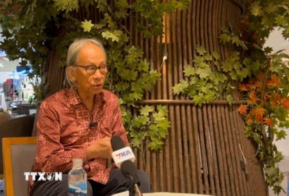 Học giả Thái Lan Kavi Chongkittavorn. (Ảnh: Đỗ Sinh/TTXVN)