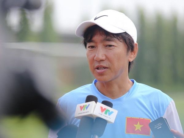 Một tay hai đội tuyển, ông Miura vẫn ‘cực kỳ háo hức’ ảnh 1