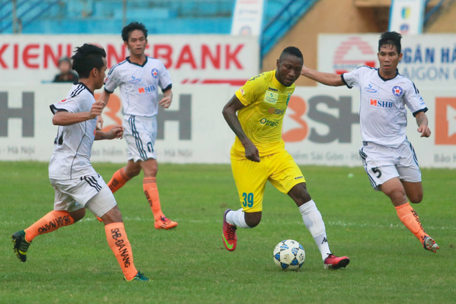 Điểm danh năm cầu thủ xuất sắc nhất mùa giải V-League 2014 ảnh 2