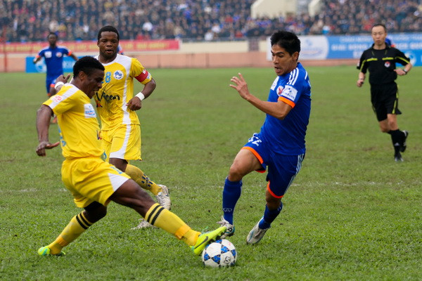 Chùm ảnh đại chiến vùng Đông Bắc ở V-League vòng 8 ảnh 4