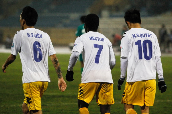 Điều "bất thường" nào đang diễn ra tại V-League 2014? ảnh 2
