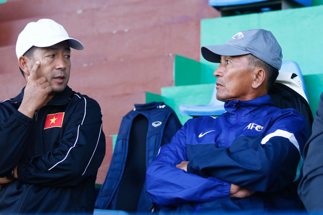 U23 rèn quân, huấn luyện viên nội ngồi 'soi' thầy ngoại Park Hang-seo ảnh 6
