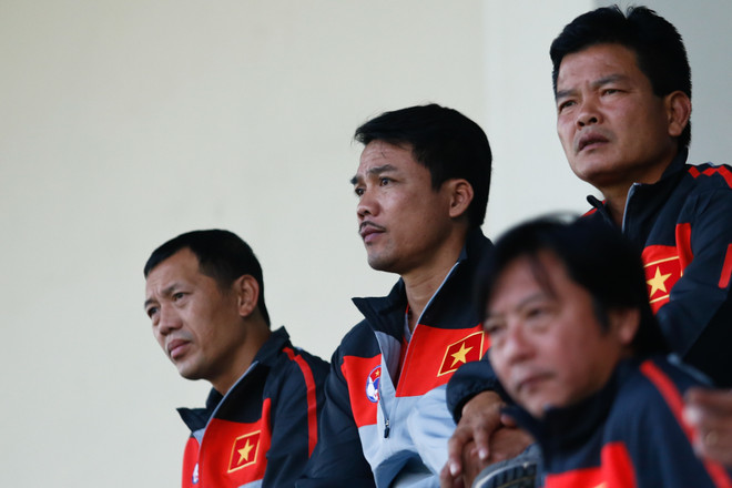 U23 rèn quân, huấn luyện viên nội ngồi 'soi' thầy ngoại Park Hang-seo ảnh 5