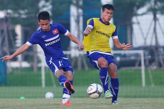 Văn Quyết: Các đội bóng V-League cần học HLV Toshiya Miura ảnh 2