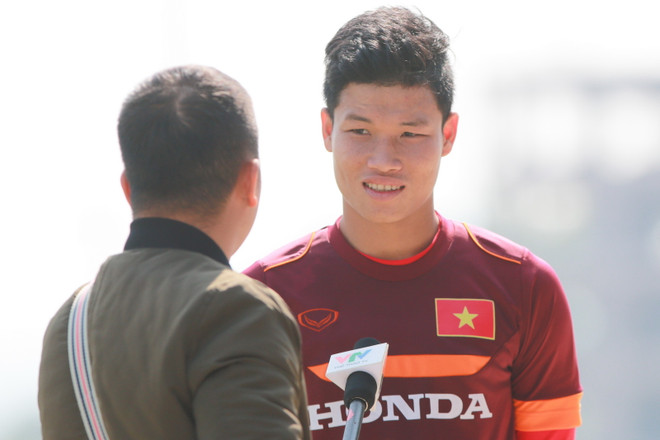 Hết lời khen Công Phượng và Tuấn Anh, Đông Triều mơ "xuất ngoại" ảnh 1