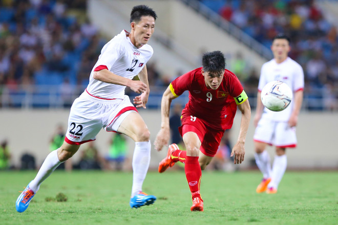 [Photo] Công Phượng buồn bã nhìn tuyển Việt Nam cầm hòa Triều Tiên ảnh 7