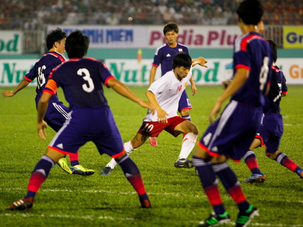 Ngược dòng giành chiến thắng, U19 Việt Nam được đối thủ ngợi khen ảnh 1