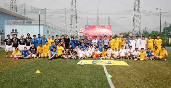 Toàn thắng 3 trận, FC Kẻ Chợ vô địch giải phong trào PTV Cup 2014 ảnh 2
