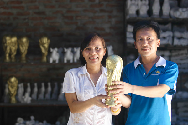 Sở hữu cúp vàng World Cup chỉ với ... 70 ngàn đồng ảnh 6