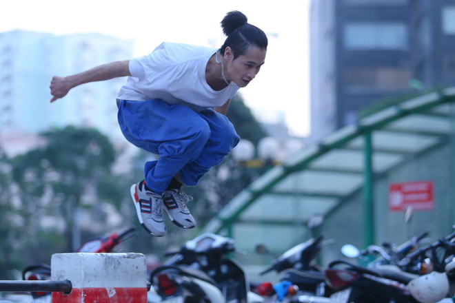 Parkour Việt Nam: Bước chân tự do của những vũ công đường phố ảnh 3
