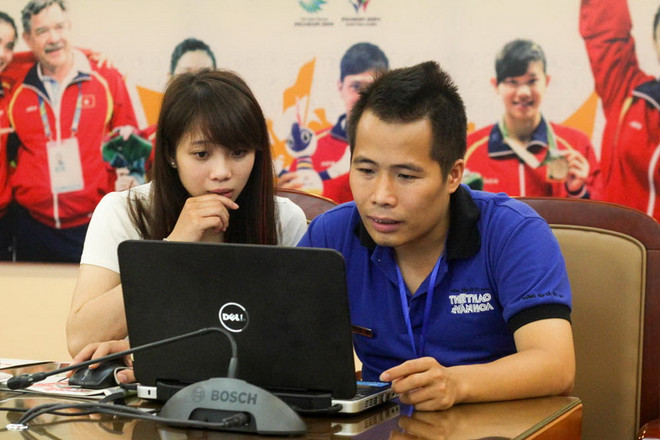 Trao 1,3 tỷ đồng tặng cá nhân và tập thể giành huy chương ASIAD ảnh 2