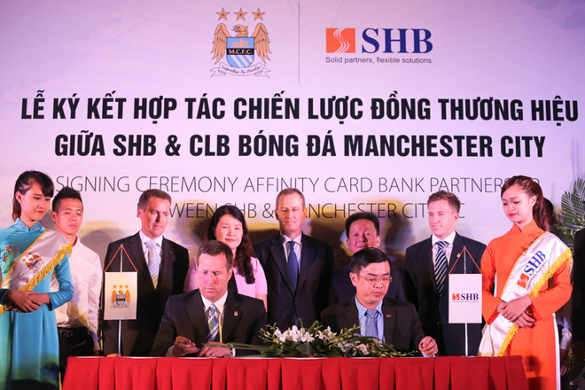 Bầu Hiển sẽ "mang" Manchester City tới Việt Nam Hè 2015 ảnh 8