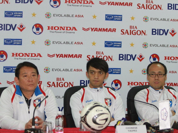 Đội trưởng tuyển Đài Loan tạo áp lực cho Hữu Thắng ảnh 1