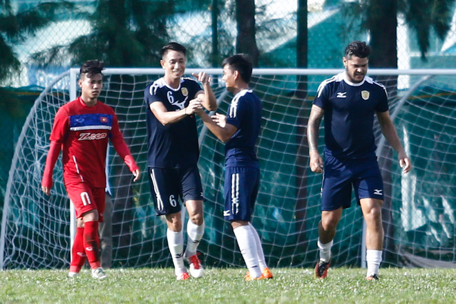 Công Phượng sửa sai cho Tuấn Anh, tuyển Việt Nam hơn người vẫn thua ảnh 7