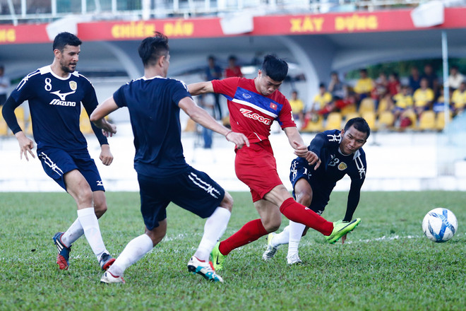 Công Phượng sửa sai cho Tuấn Anh, tuyển Việt Nam hơn người vẫn thua ảnh 11
