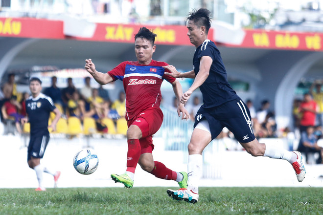 Công Phượng sửa sai cho Tuấn Anh, tuyển Việt Nam hơn người vẫn thua ảnh 2