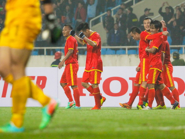 Hội quân mùa World Cup, tuyển Việt Nam khởi đầu triều đại Miura ảnh 1