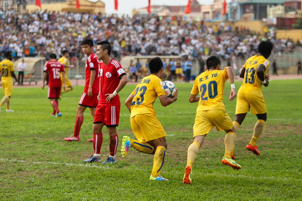 Thanh Hóa vô địch lượt đi, Mai Đức Chung vẫn khiêm tốn ảnh 2