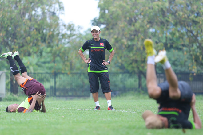 Thiếu hụt nhân sự trầm trọng ở tuyển Việt Nam trước trận Thái Lan ảnh 4