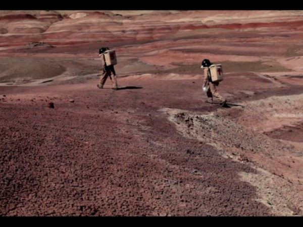 Cuộc đua xe đầu tiên trên Mặt Trăng có thể diễn ra vào năm tới ảnh 1