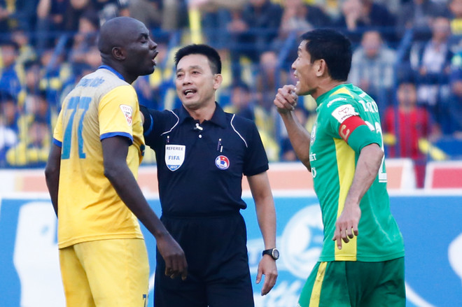 Thanh Hóa chật vật giành 3 điểm, giữ vững ngôi đầu V-League ảnh 9