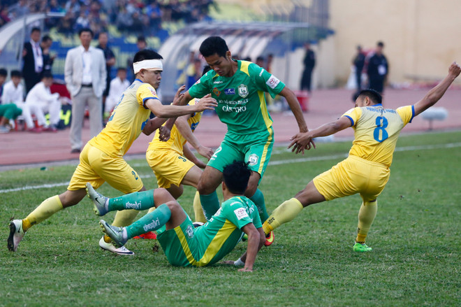 Thanh Hóa chật vật giành 3 điểm, giữ vững ngôi đầu V-League ảnh 6