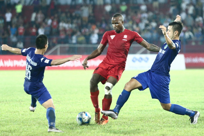 Tiền đạo Hải Phòng lỡ cơ hội chơi cùng ngôi sao Leicester City ảnh 1